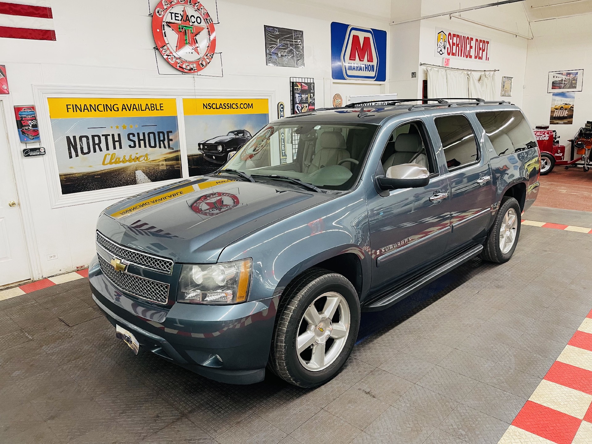 Used 2008 Chevrolet Suburban LTZ 1500 VERY CLEAN SUV For Sale