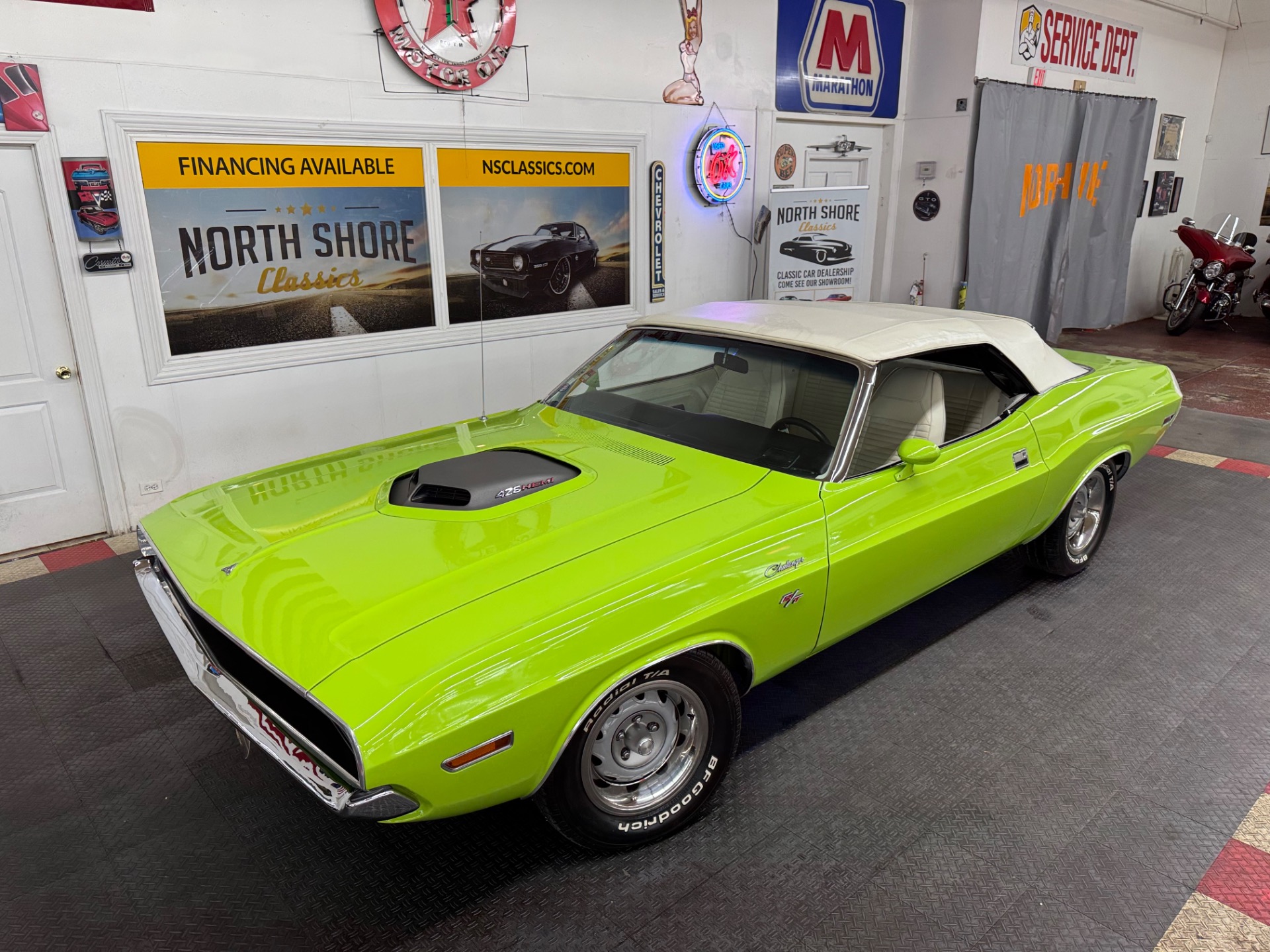 Used 1970 Dodge Challenger - CONVERTIBLE -With A- 426 HEMI -4